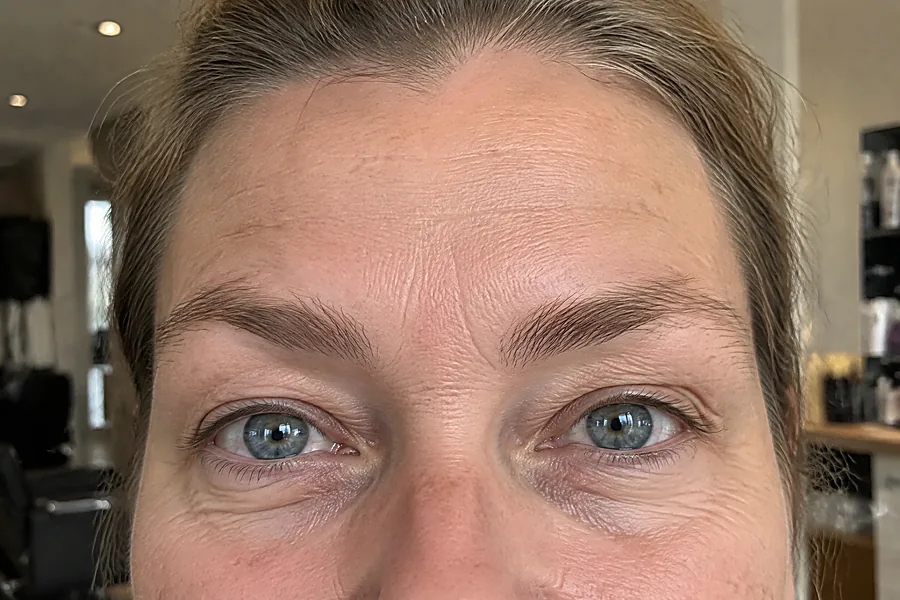 Epileren en verven: voor de behandeling (voorbeeldbeeld)